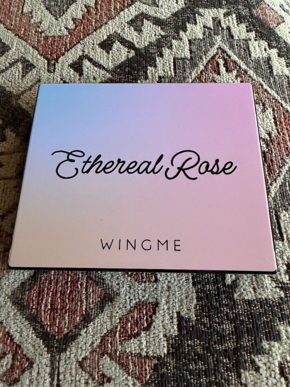 WINGME Ethereal Rose face and eye palette